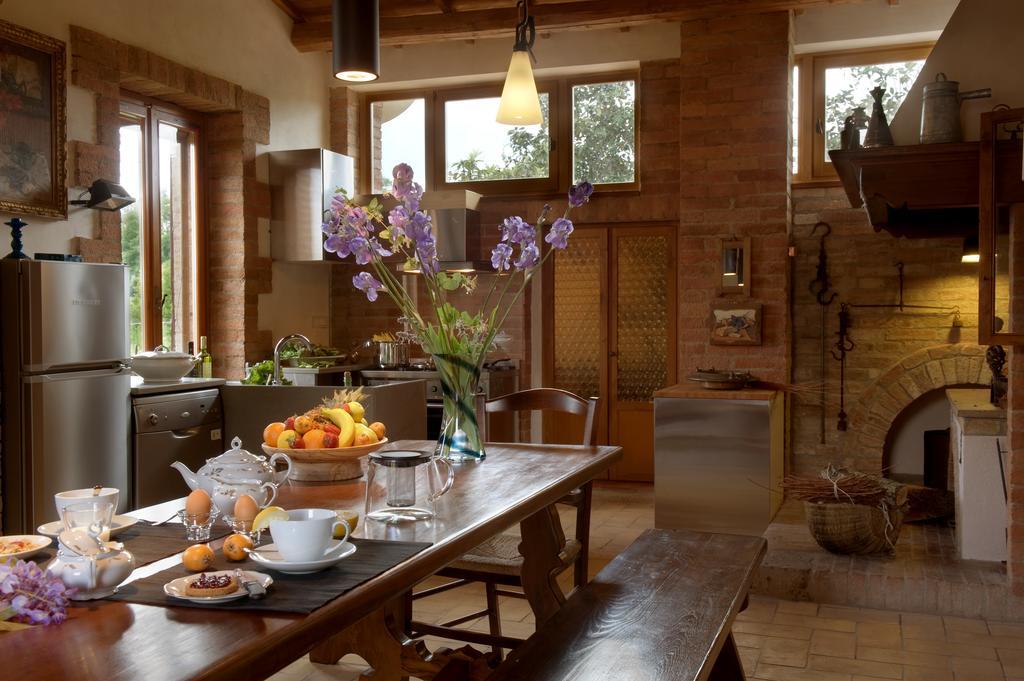 Agriturismo San Giusto Совичиле Екстериор снимка